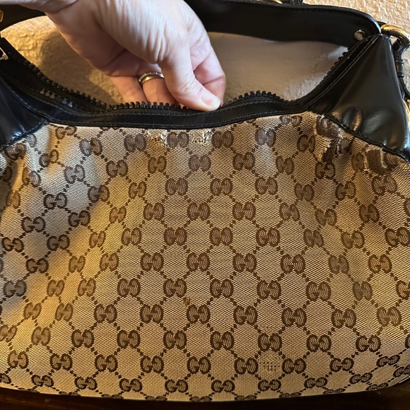 Authentic Gucci Canvas Hobo Shoulder bag with certificate - Picture 4 of 17
